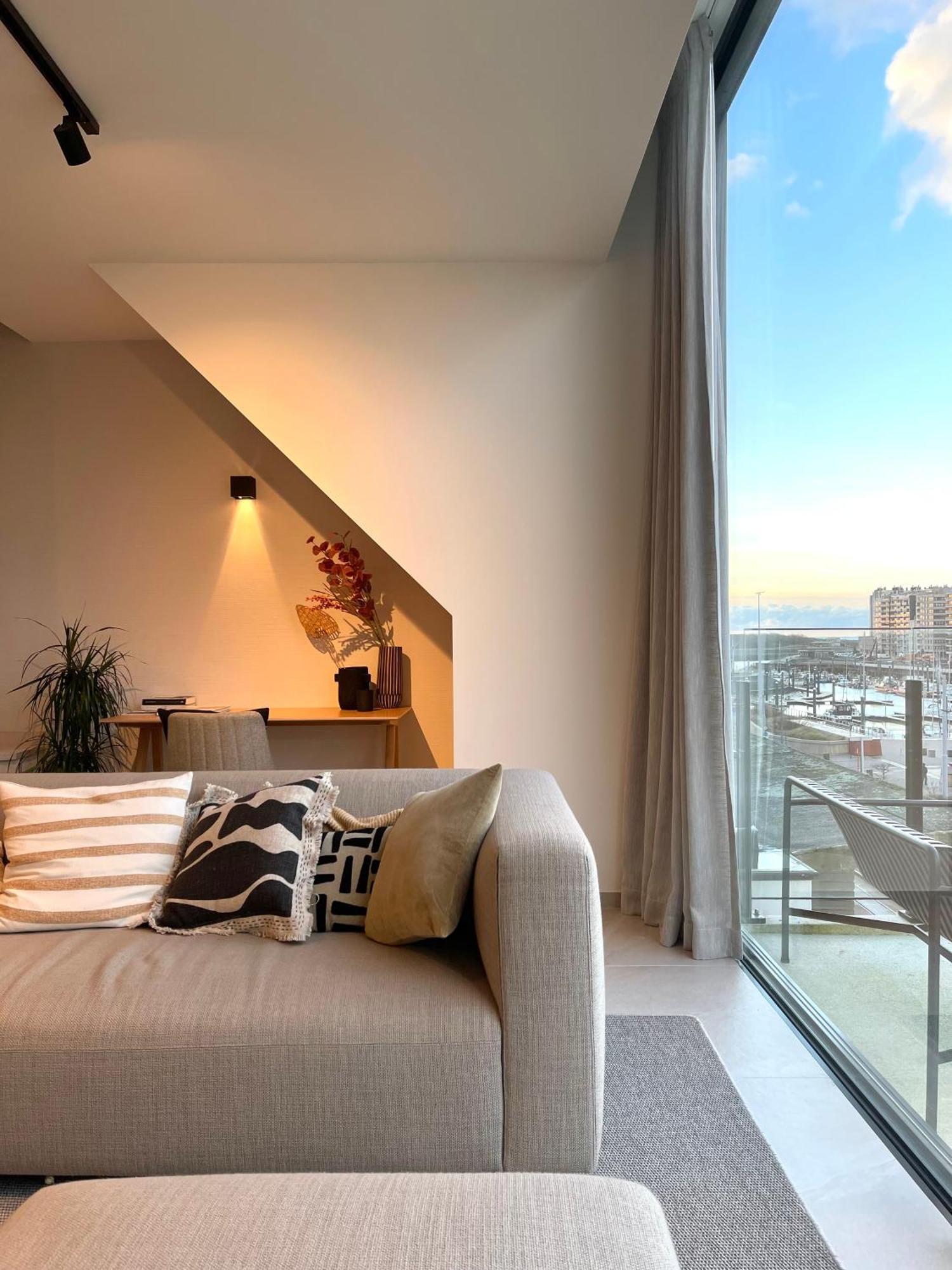 Appartamento Molo Roof - Stylish Penthouse With Marina View Blankenberge Within Walking Distance From The Sea - 15 Km From Bruges Esterno foto
