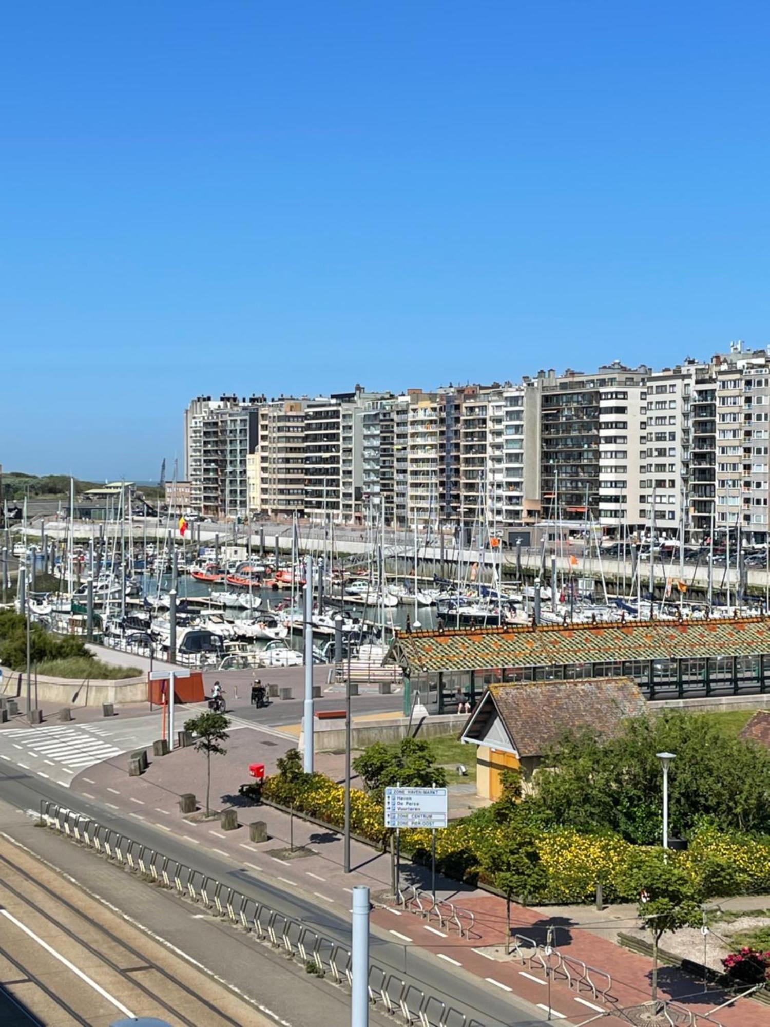 Appartamento Molo Roof - Stylish Penthouse With Marina View Blankenberge Within Walking Distance From The Sea - 15 Km From Bruges Esterno foto